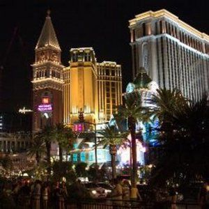 Meet your Posher, Vegas